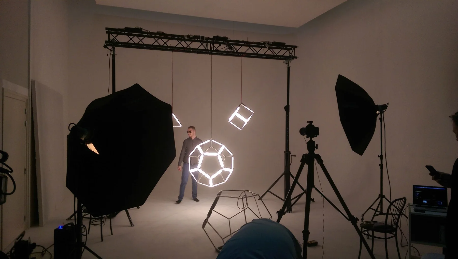 Photo & Film Studio · 7