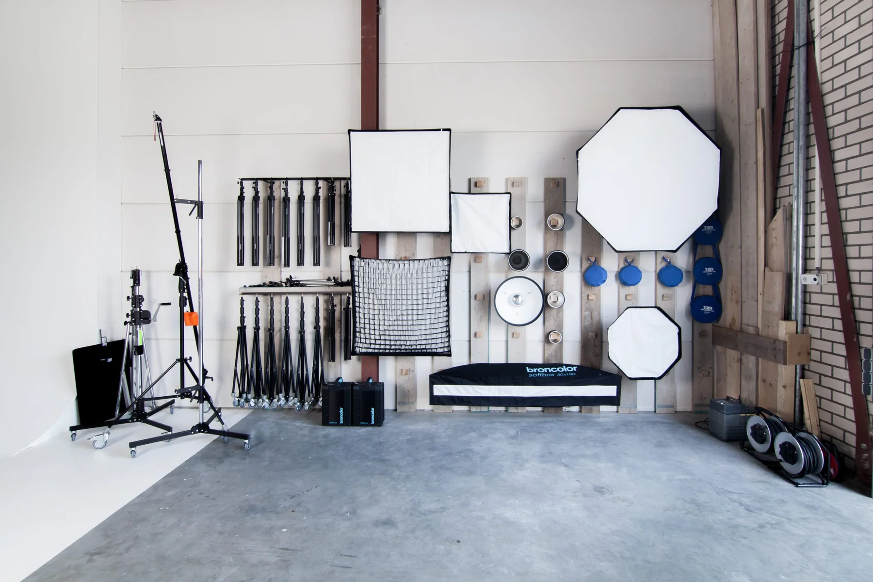 Photo & Film Studio · 1