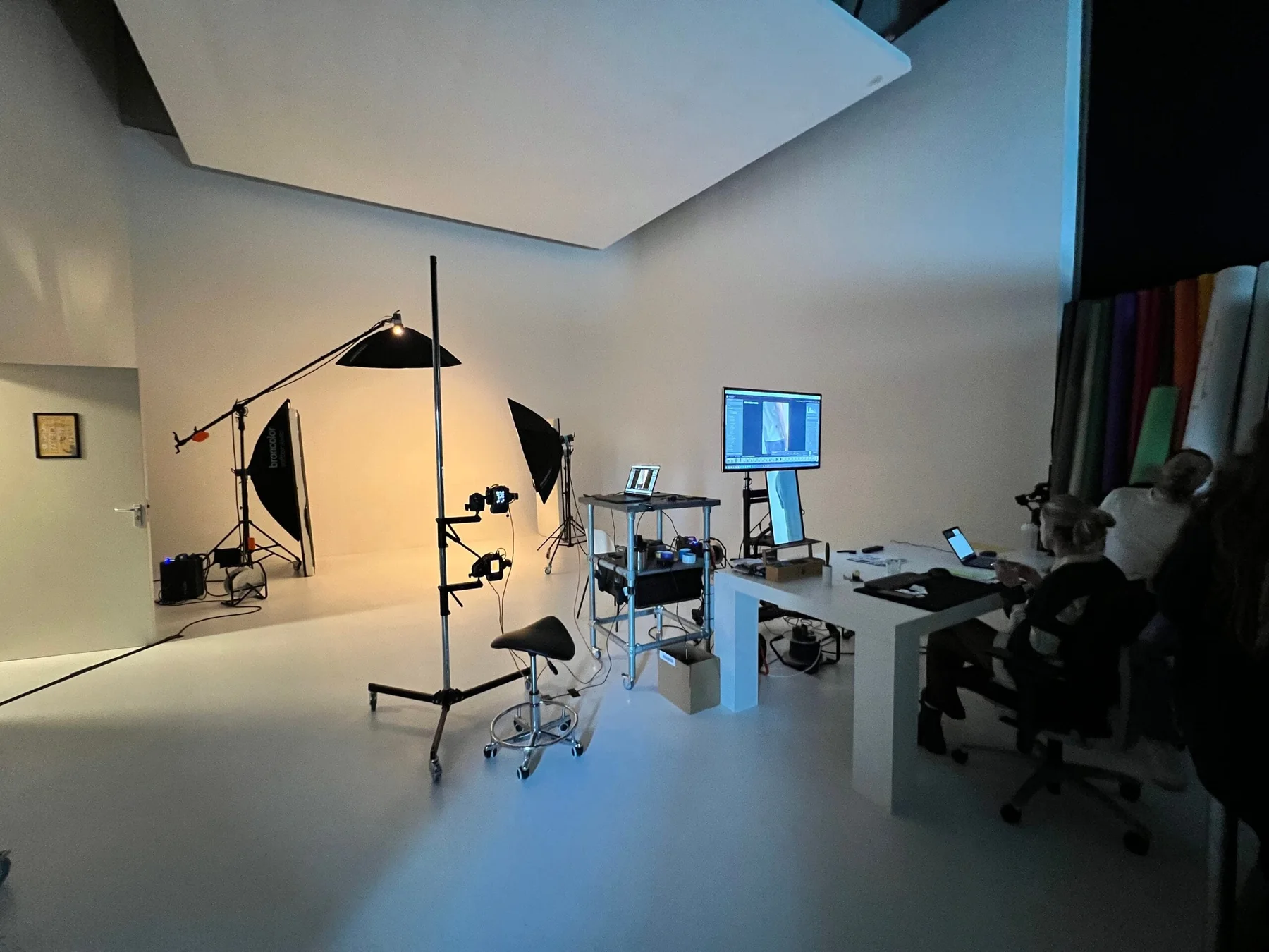 Photo & Film Studio · 19