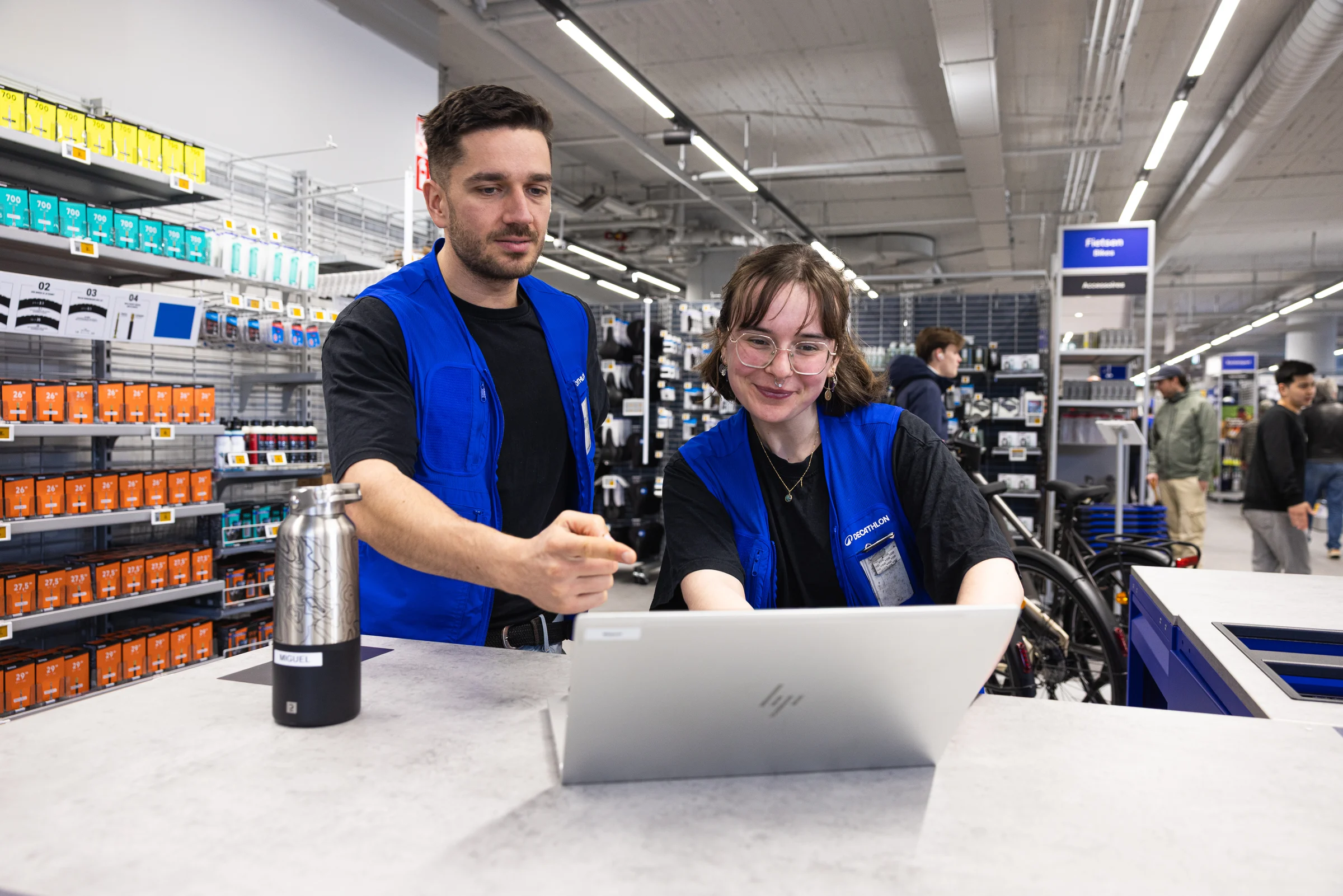 Decathlon · 24